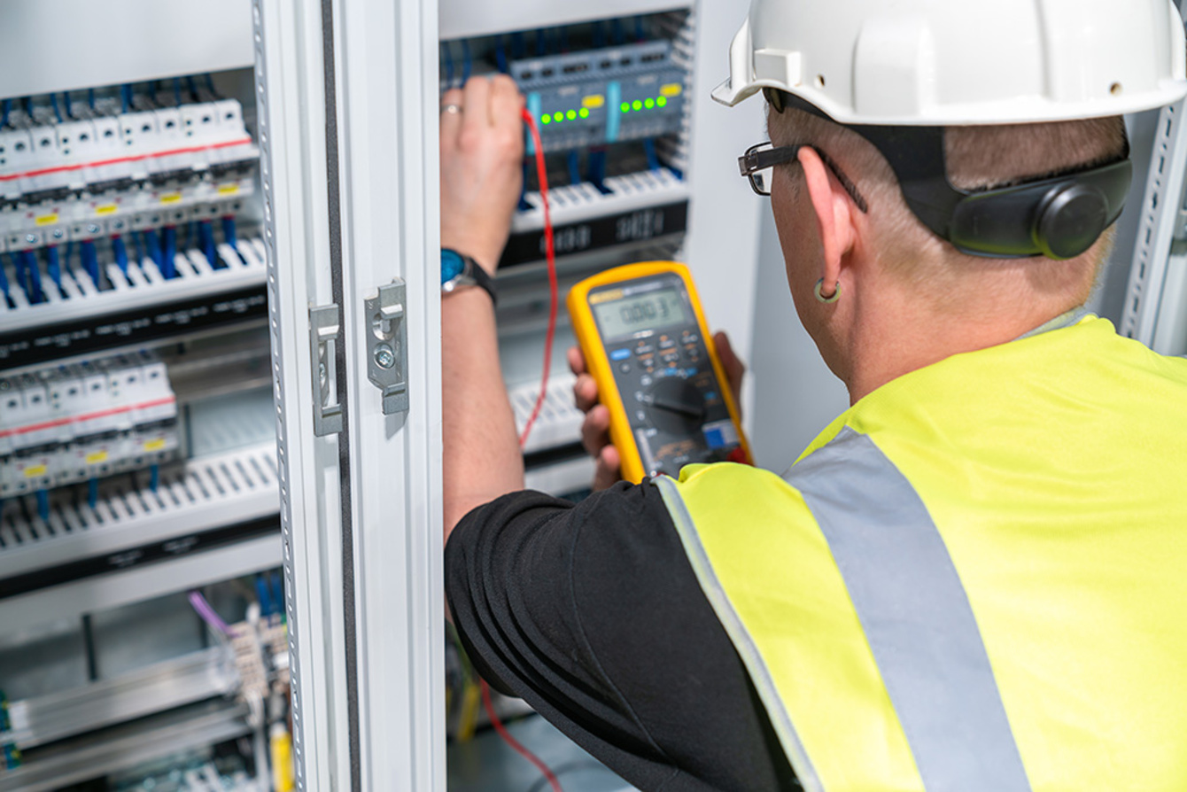 Elektroanlagen-Kontrolle bei Elektro- & Informationstechnik Kaudel GmbH in Moosbach