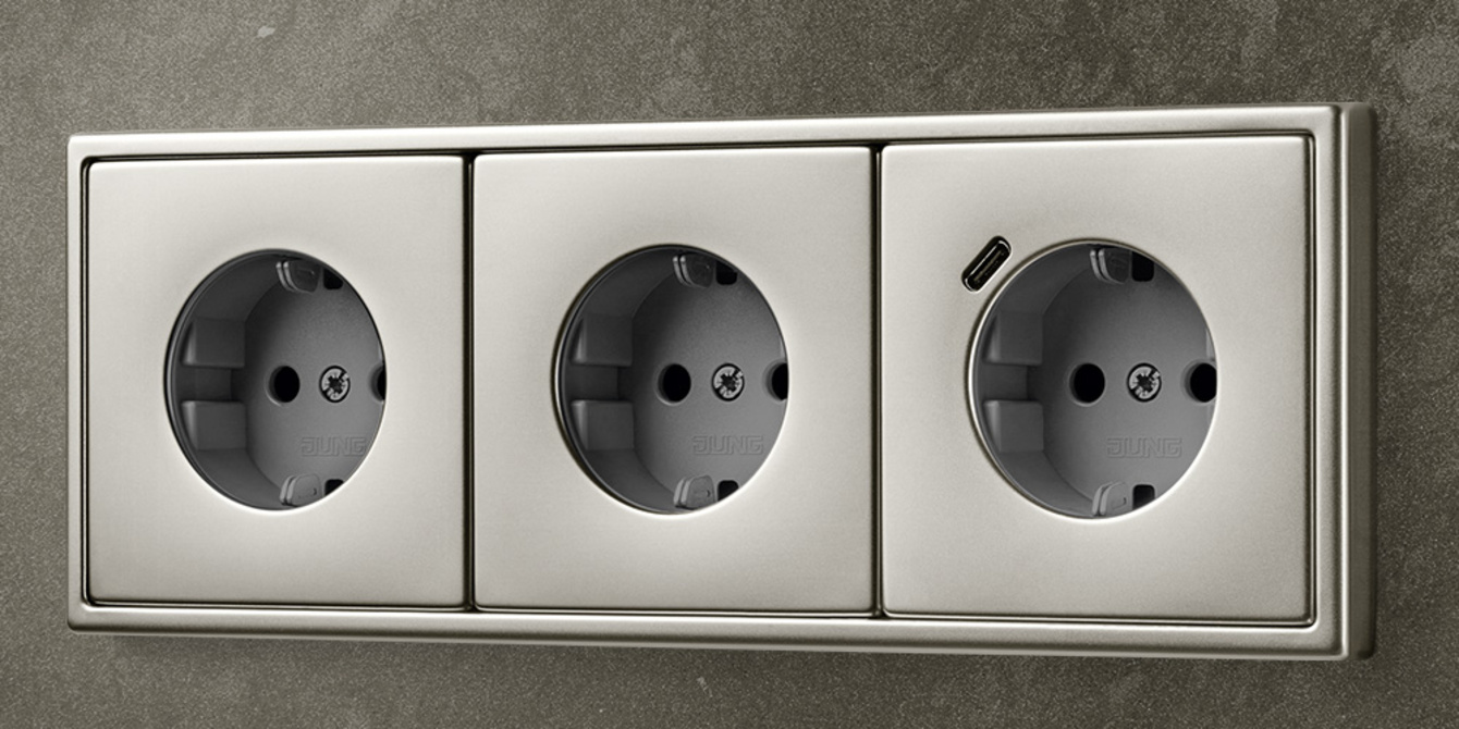 SCHUKO® Steckdosen mit USB bei Elektro- & Informationstechnik Kaudel GmbH in Moosbach