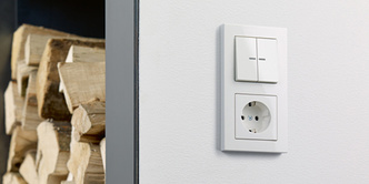 JUNG KNX Taster F 10 bei Elektro- & Informationstechnik Kaudel GmbH in Moosbach